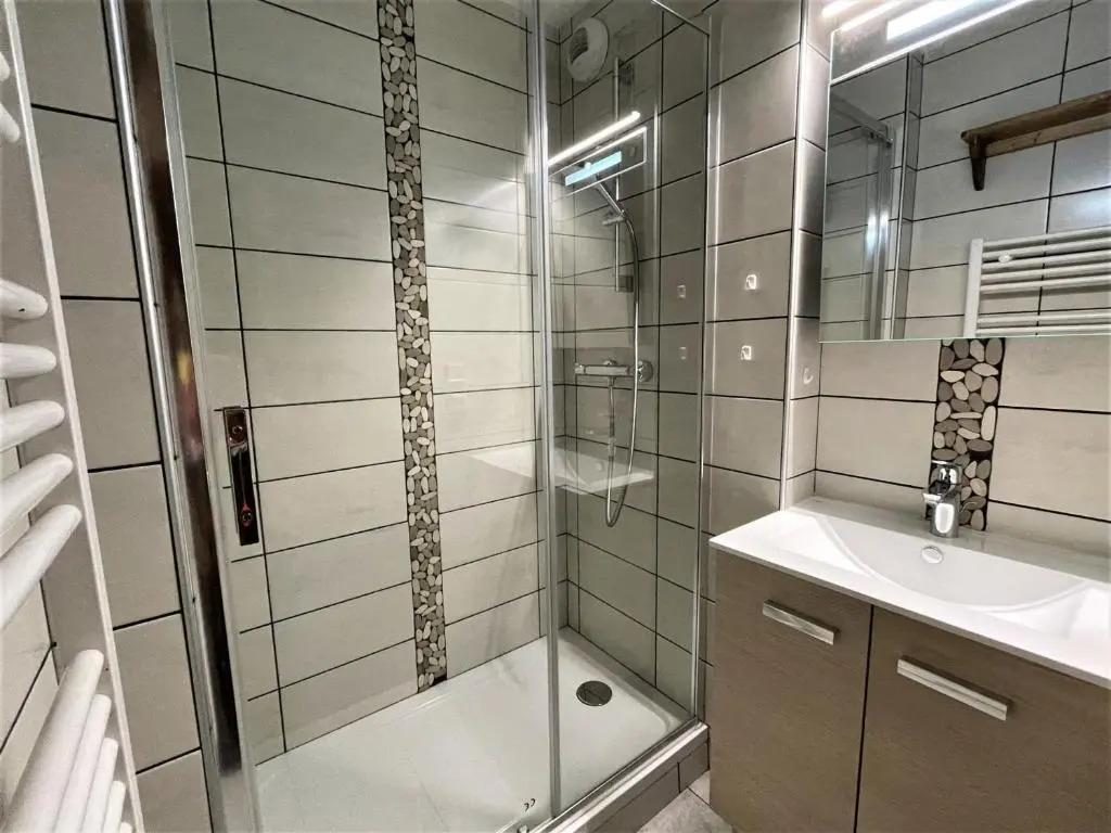 Appartement Les Menuires, 3 pièces, 8 personnes - FR-1-452-90