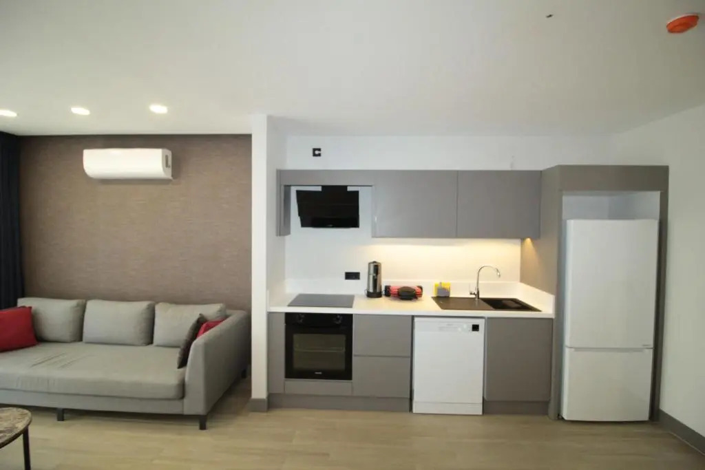 A'la Grand Residence