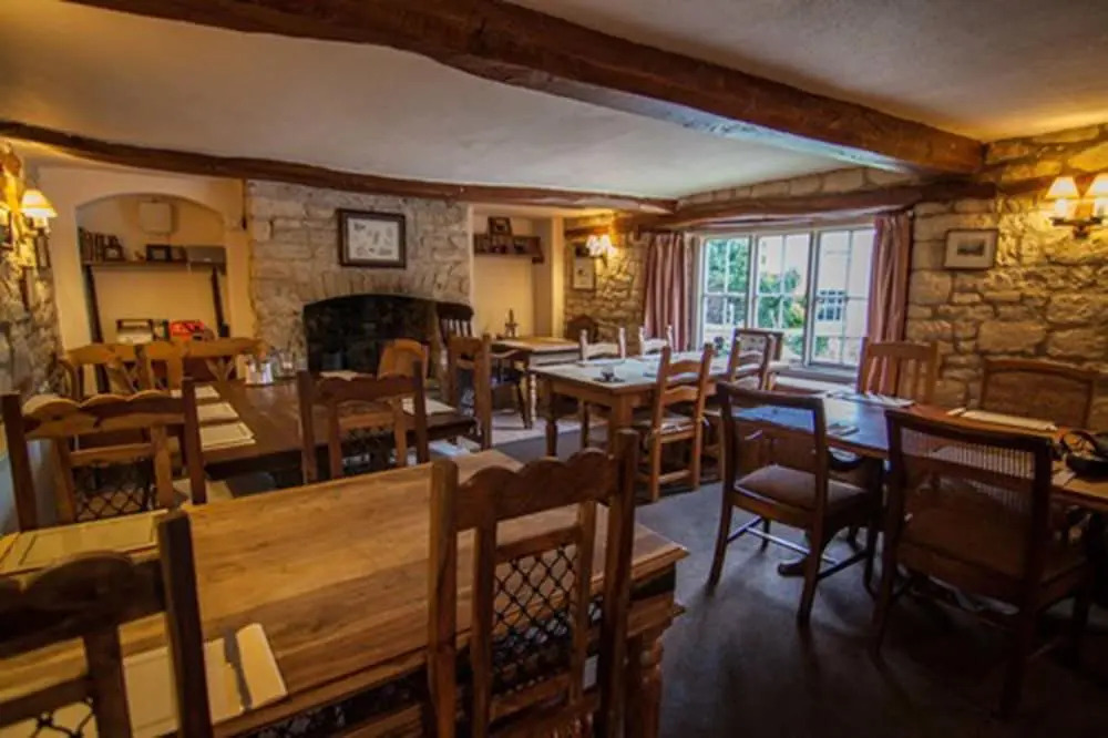 The Cholmeley Arms