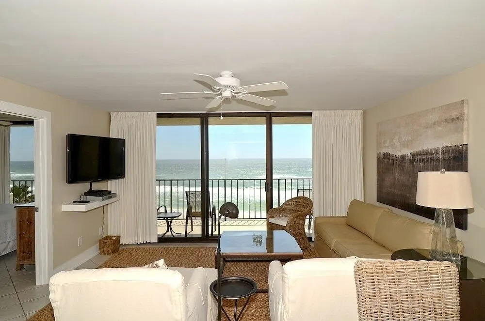 Osp0401 2 Bedroom Condo by Redawning