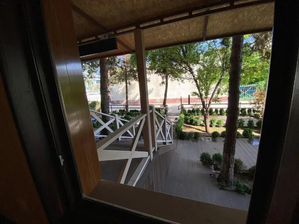 BUDGET HOTEL and HOSTEL