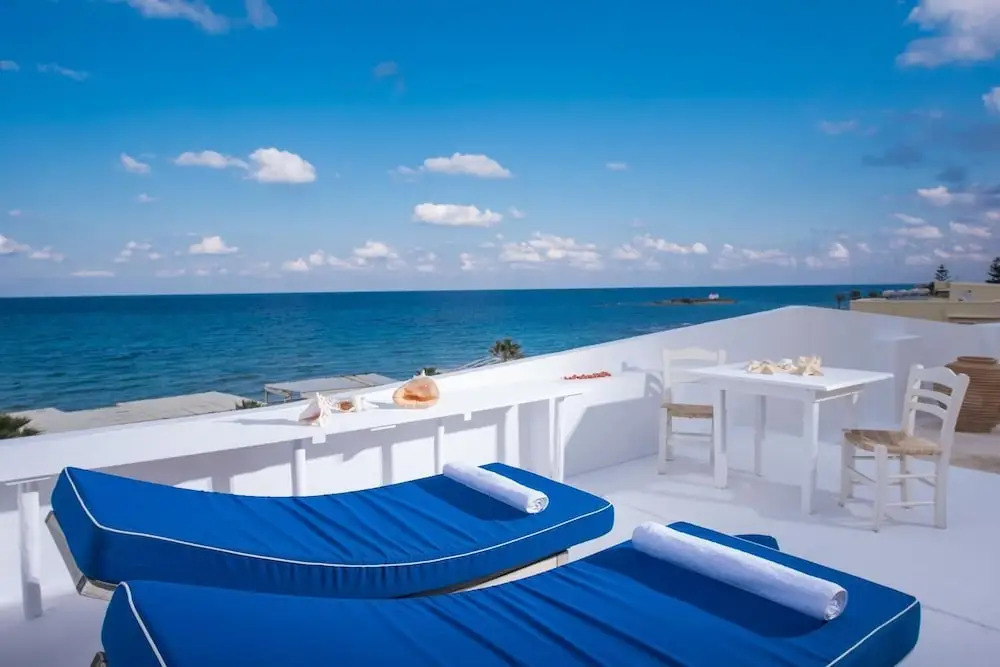 Parthenis Beach, Suites by the Sea
