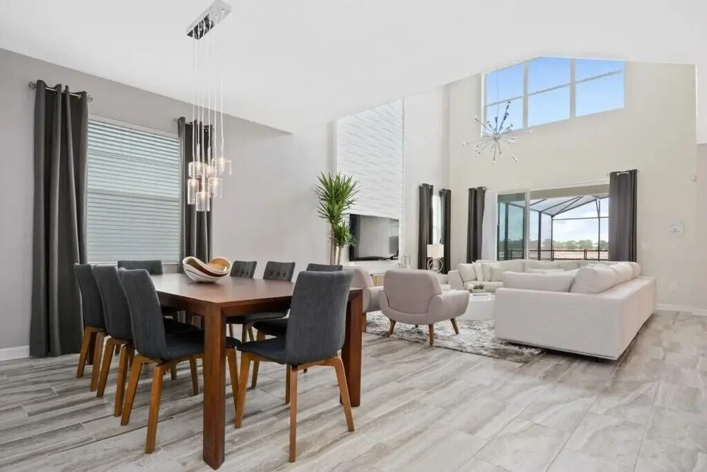 Contemporary Decor Vacation Home Sl4773