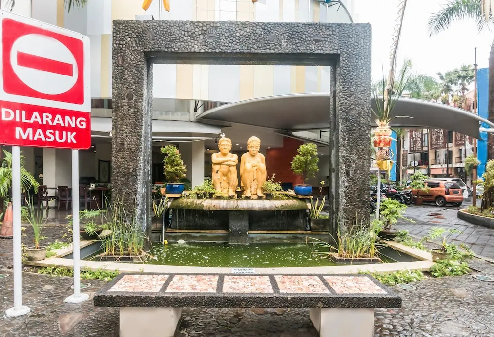 Kuta Central Park Hotel