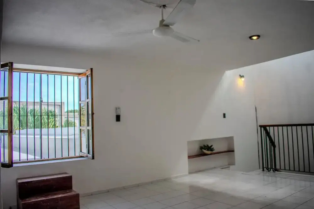 Hostal 66