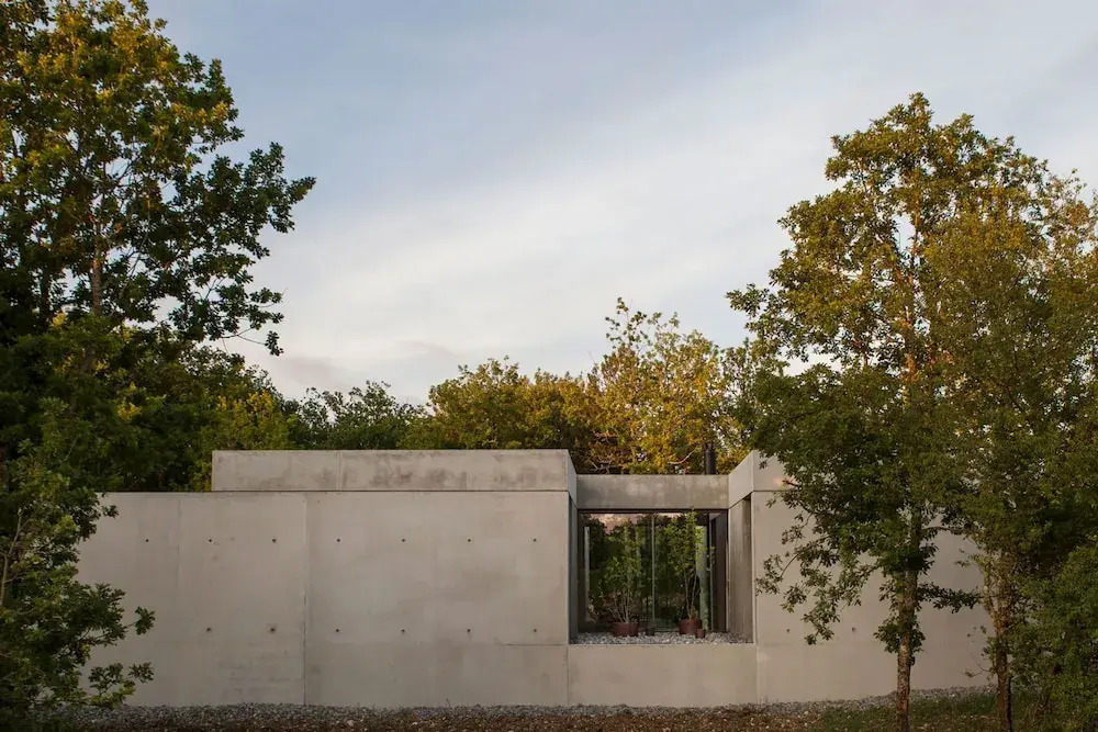 La Maison H by Boutique a Modernist Villa