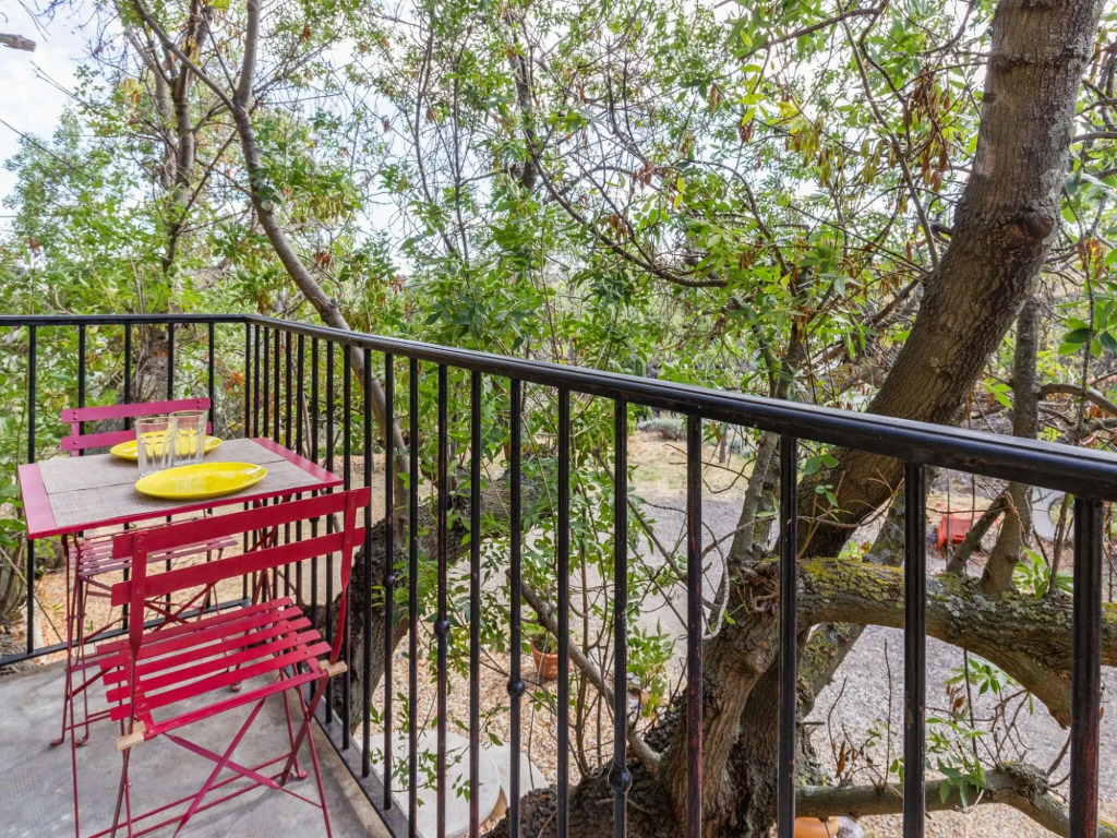 Welcoming Holiday Home in Tautavel with Balcony