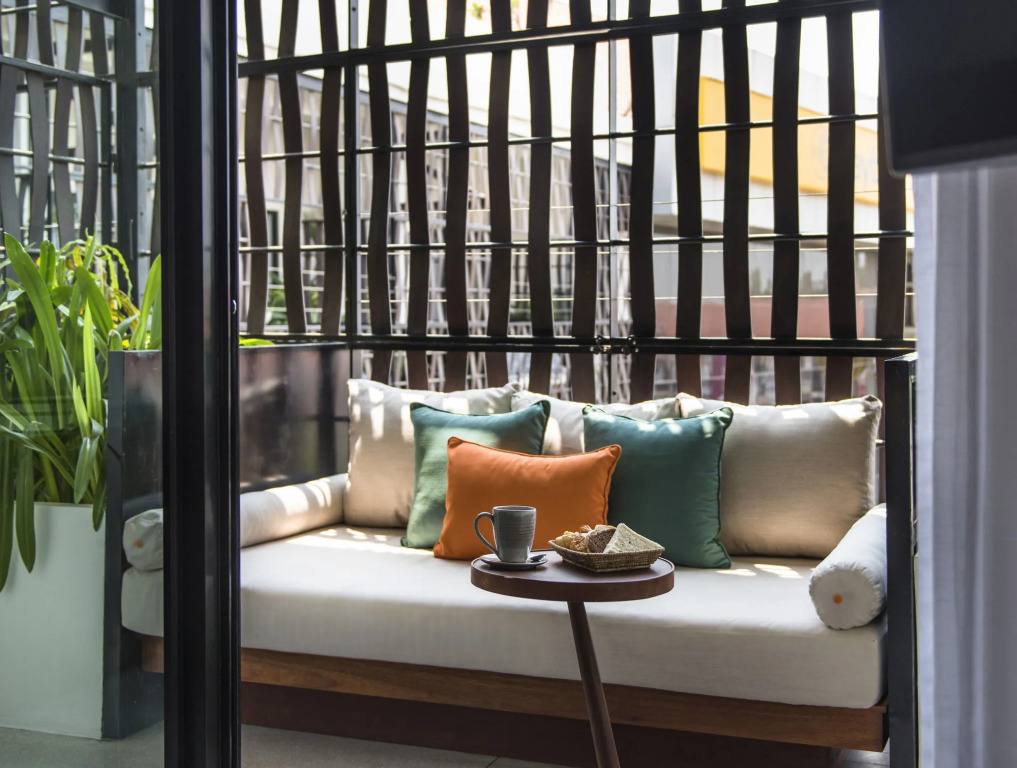 The Aviary Hotel
