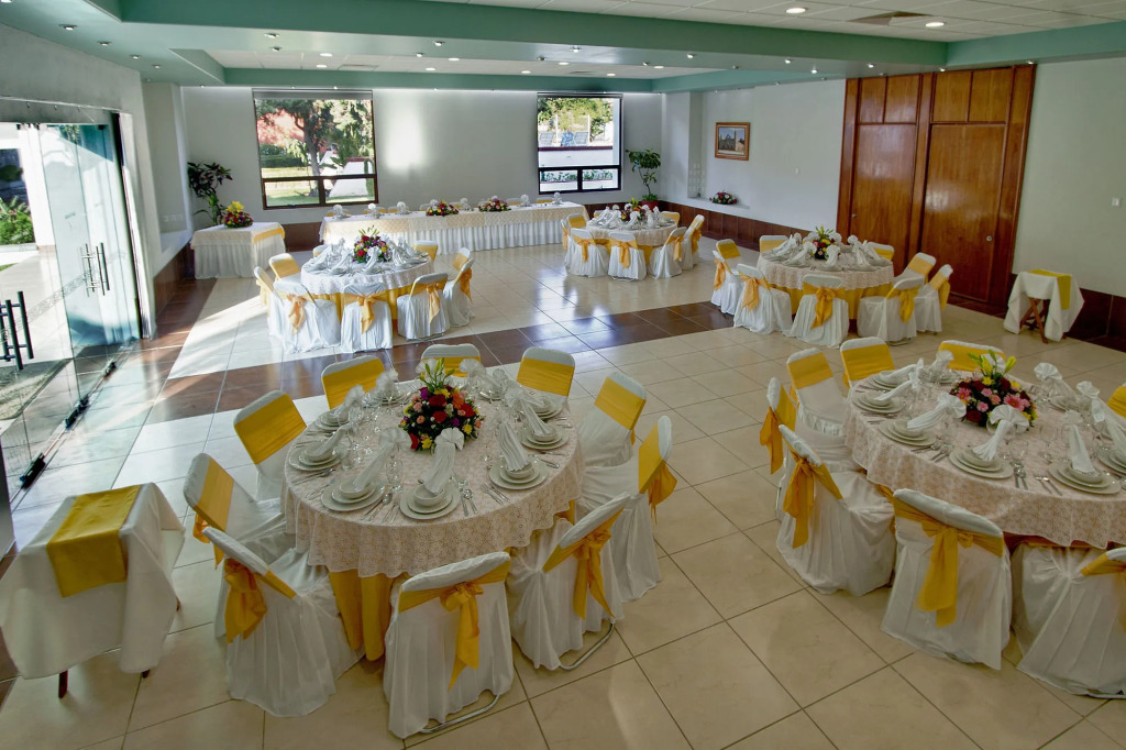 Hotel Los Olivos Spa
