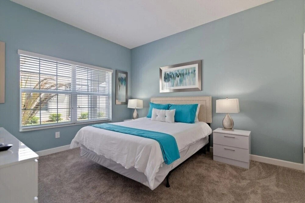 Beautiful 4Bd Pool TH, Storey Lake-4815DS