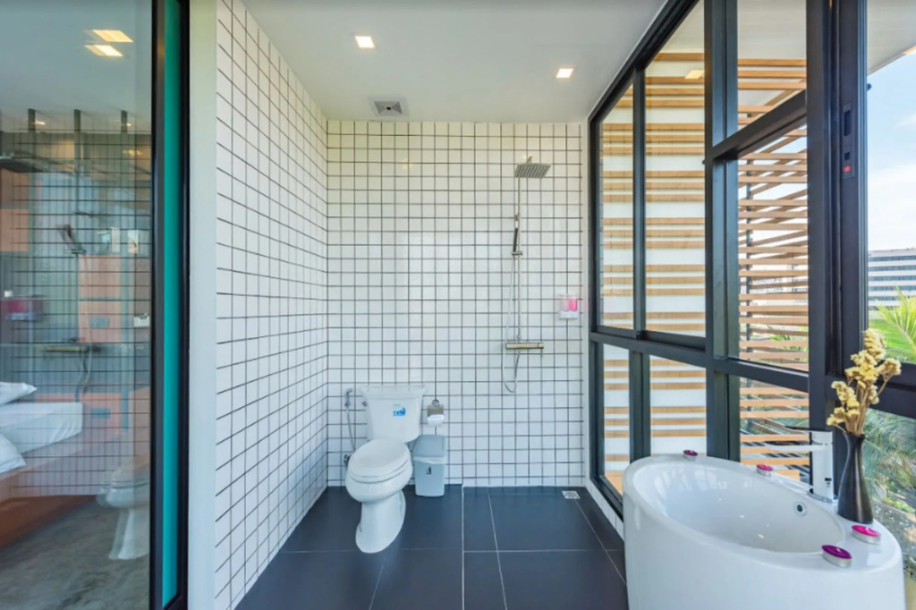 Book a Bed Poshtel - SHA Plus