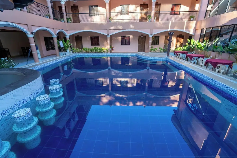 Dinahs Tourist Inn Puerto Princesa