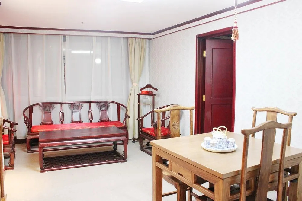 Huiwen Hotel