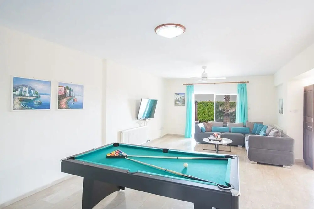 Luxury 4 Bedroom Villa With Private Pool, Sotira Villa 1301