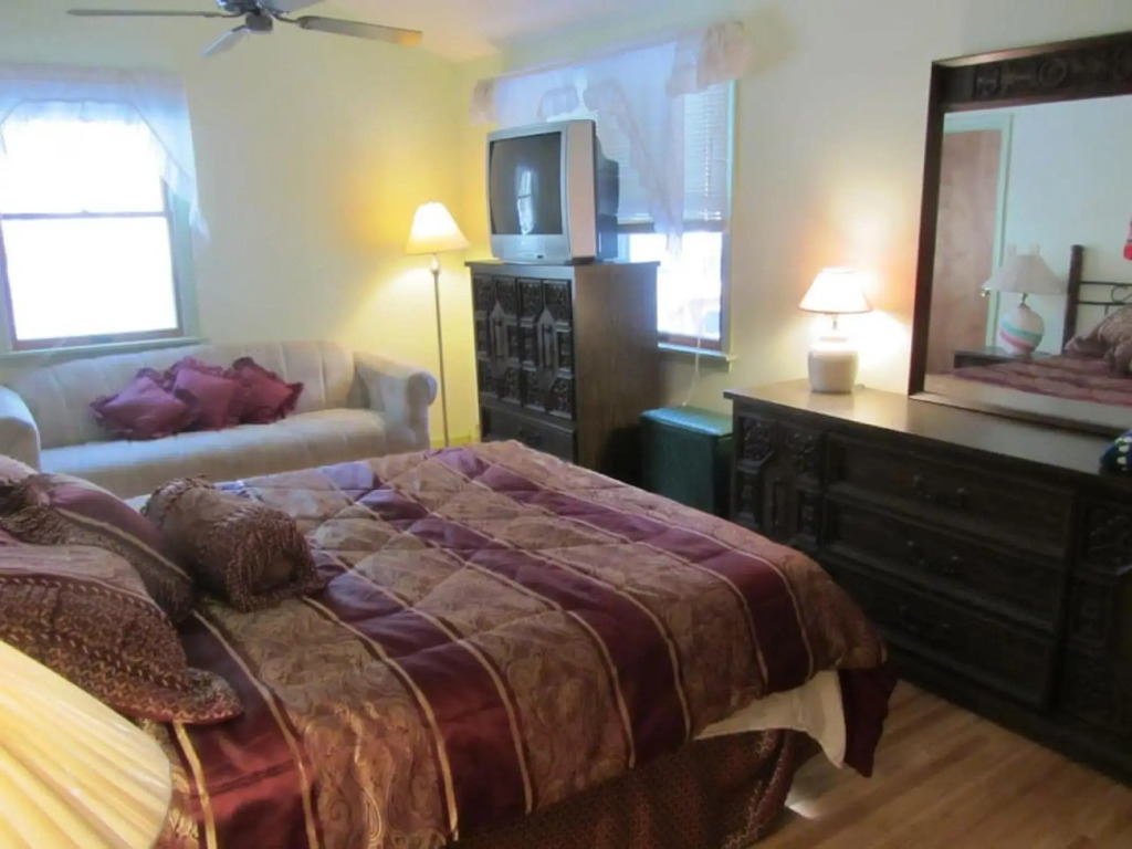 Cozy Pocono Cottage near Jack Frost Jim Thorpe
