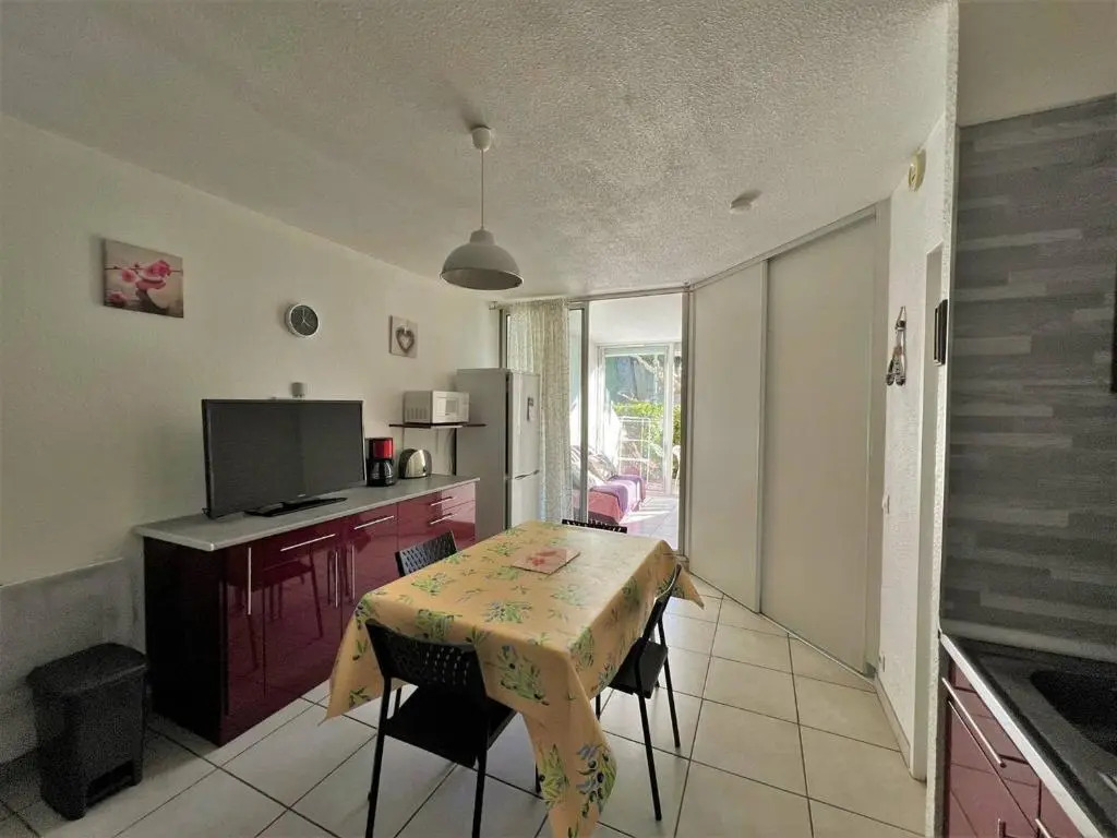 Appartement Le Grau-du-Roi, 2 pièces, 4 personnes - FR-1-307-187