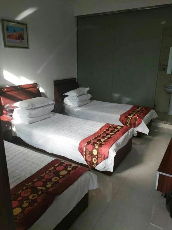 Jingyi Inn