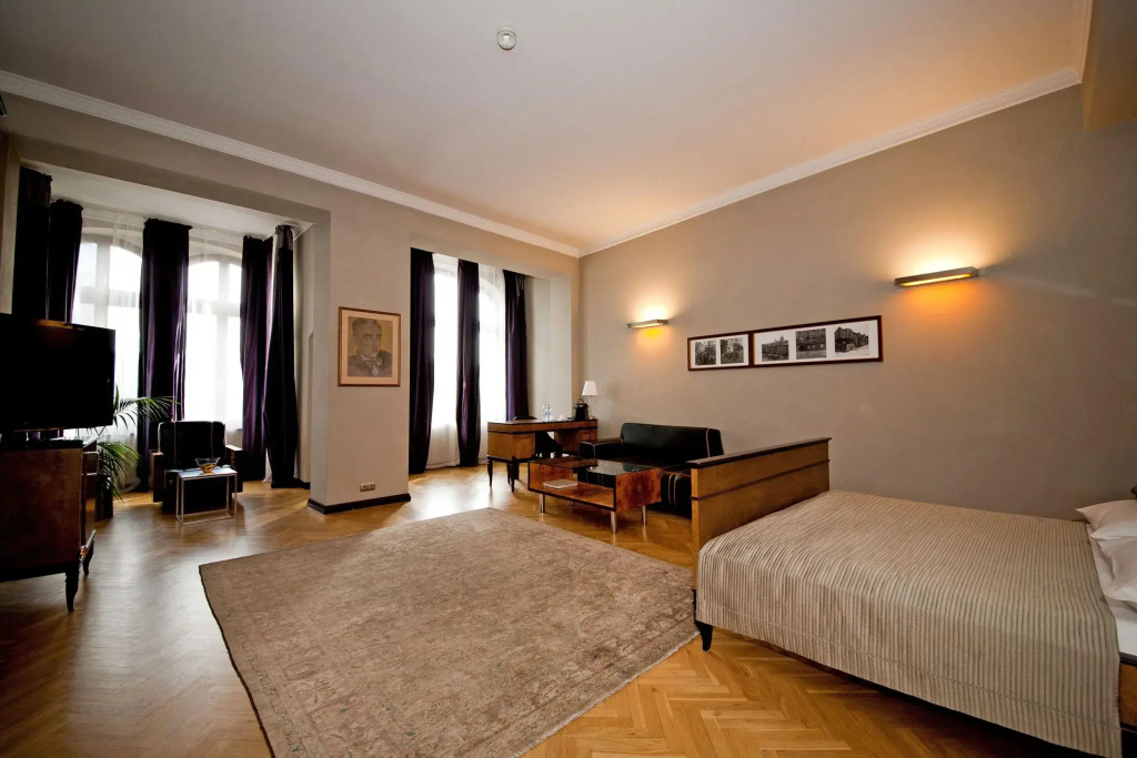 Hotel Monopol