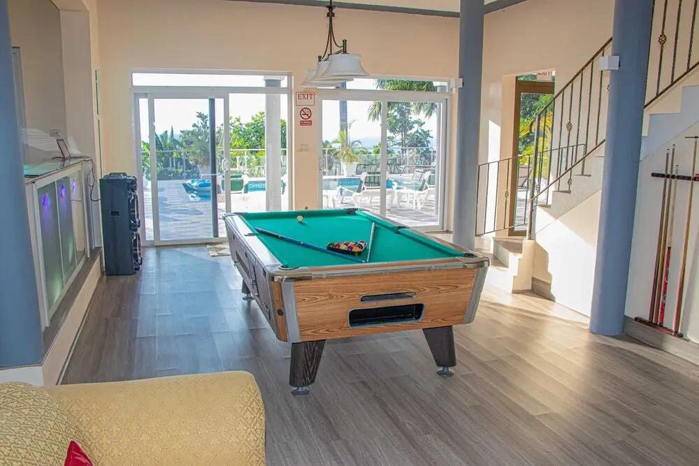 Crystal Jamaica Villa Tours