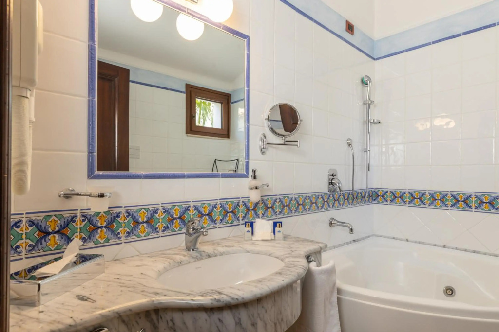 Hotel Arbatasar