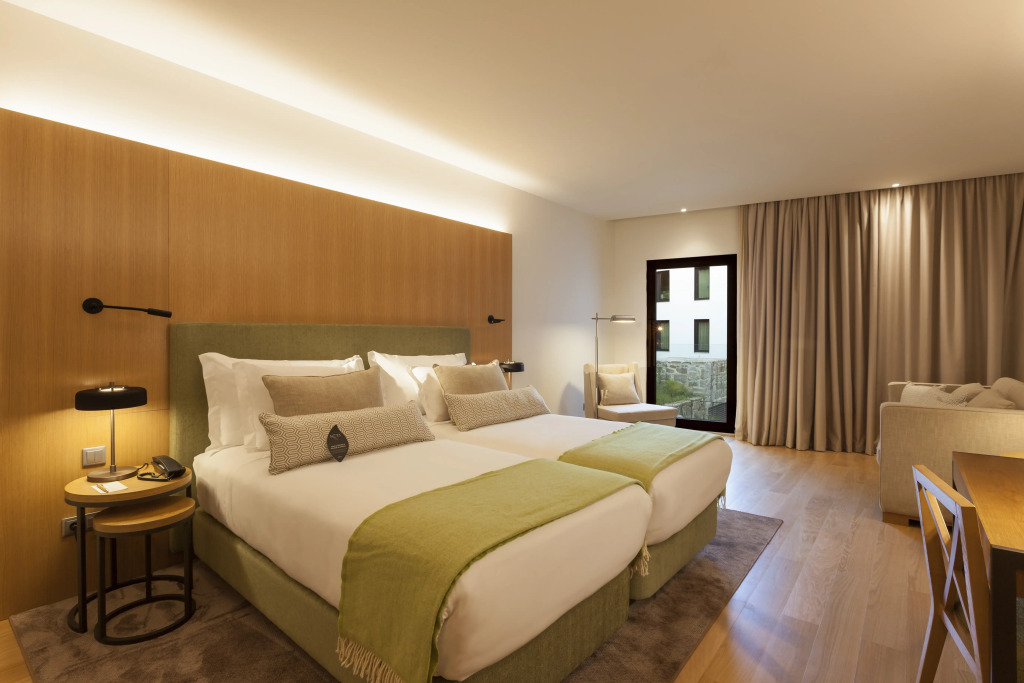 NEYA Porto Hotel