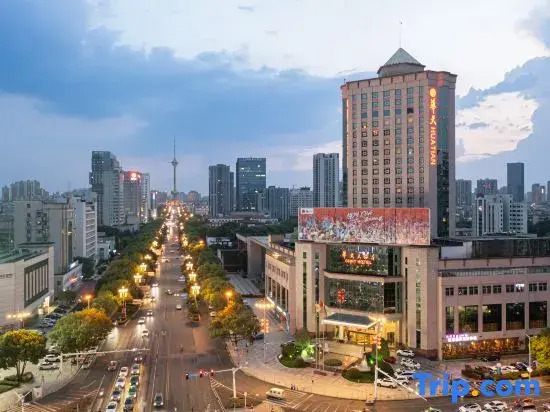Huatian Hotel