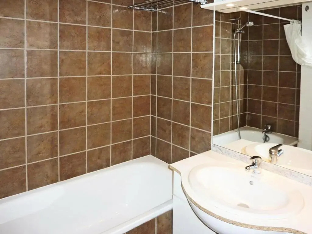 LES CHALETS DE BOIS MEAN - 3 Pièces pour 6 Personnes 004