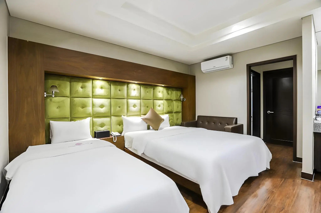 Hotel TJ