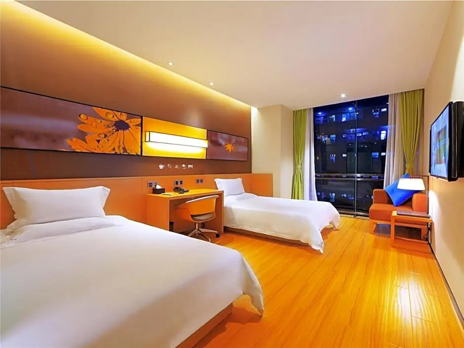 IU Hotel