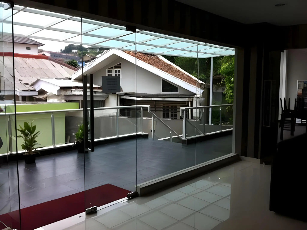 RedDoorz @ Ciumbeleuit