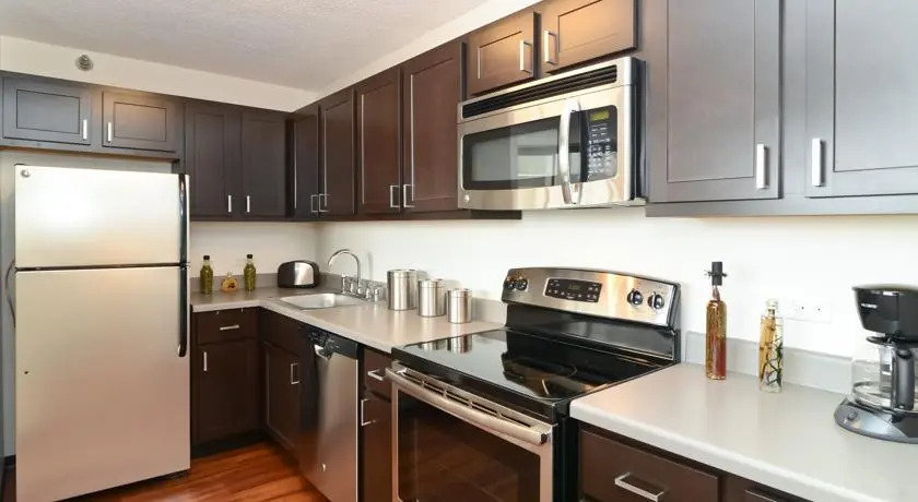 Corporate Suites Network - 555 W. Madison