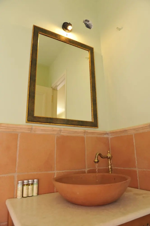 Gaia Traditional Rooms