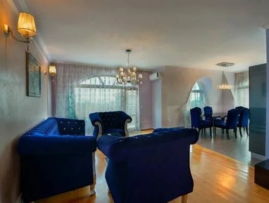 Purple Star Apartments