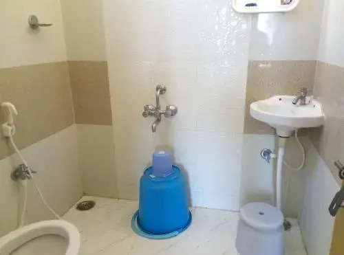Suvarna Compact
