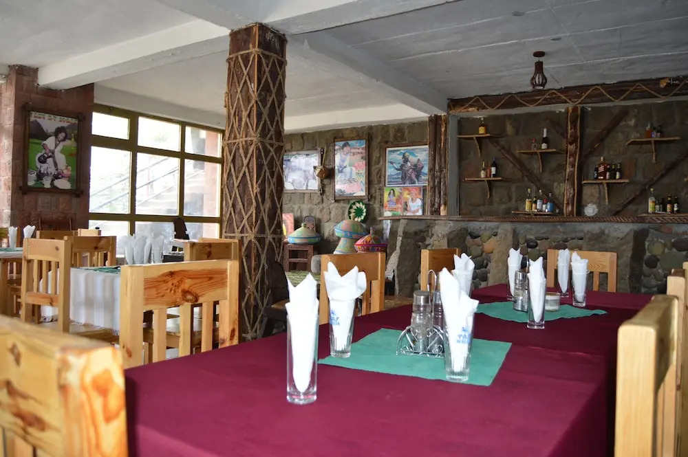 Zan-Seyoum Hotel