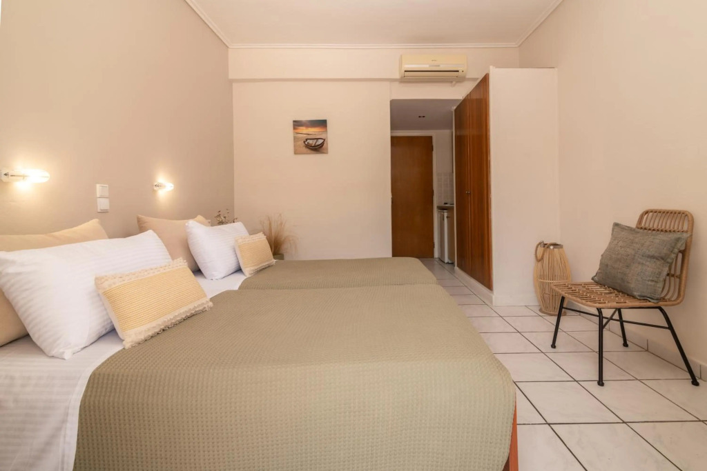 Daisy Hotel