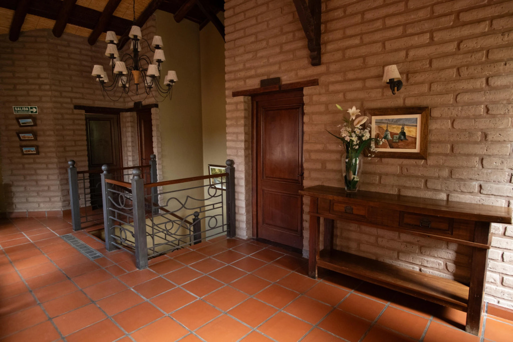 La Casa De La Bodega