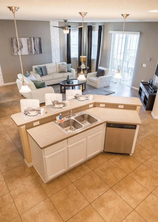 Gated Community, Private Pool And Game Room Near Disney