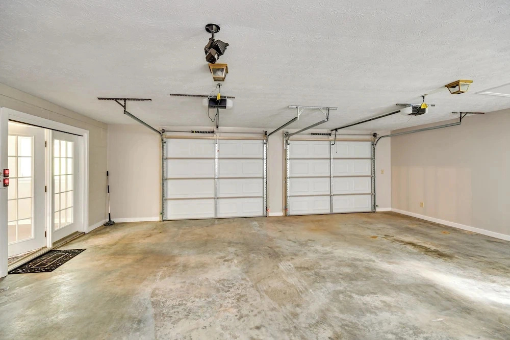 Family-friendly Tuskegee Home: 3 Mi to University