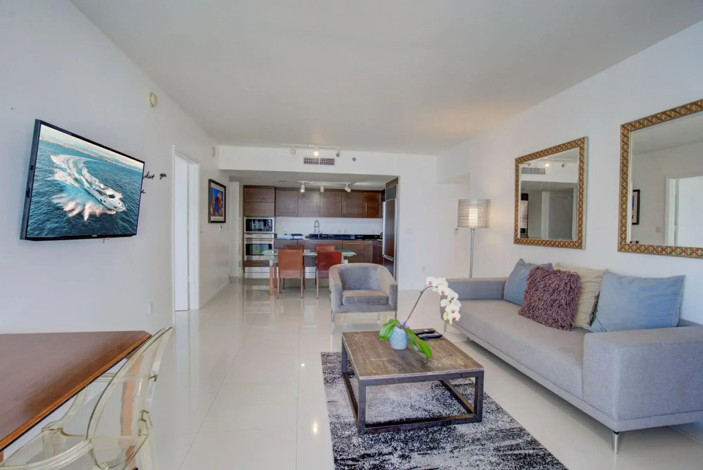 Private Residences At Icon Twr3 By Jos17