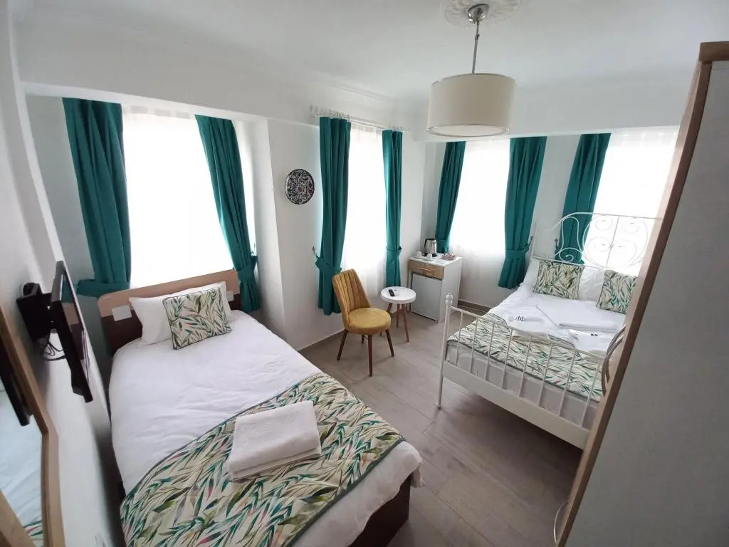 Valitsa Otel
