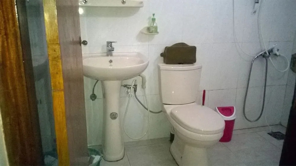 Hikka Train Hostel
