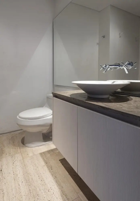 Spacious Loft @ Parque de Los Novios w/ wifi steps from the beac