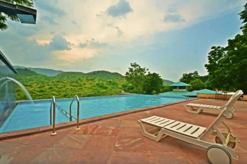 Matts Resort Udaipur by Shrigo Hotels