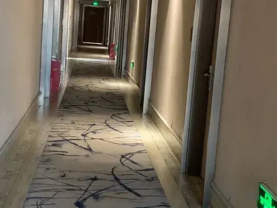 LinQuan Spring Garden Hotel