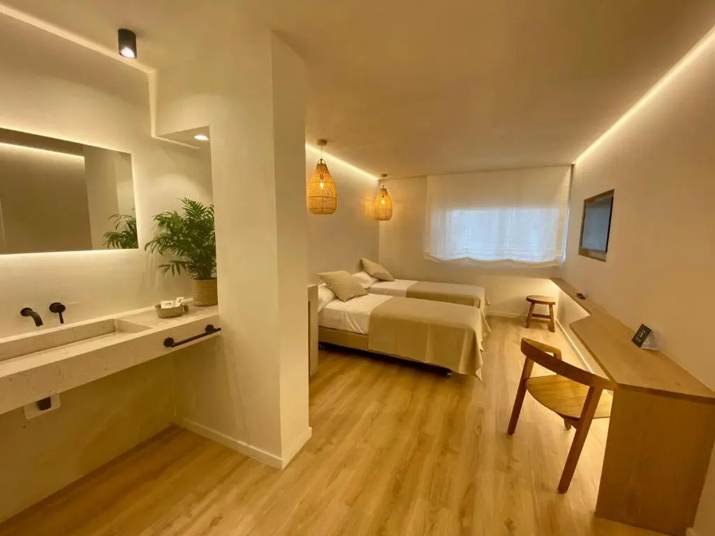 S Estancia Suites