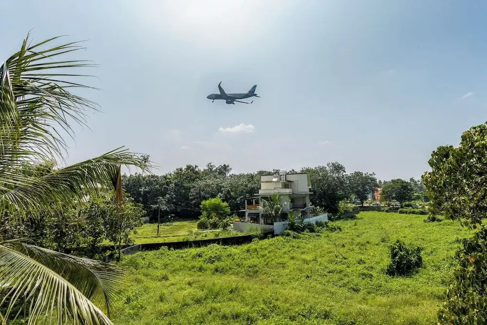 ESAA Airport Hotel