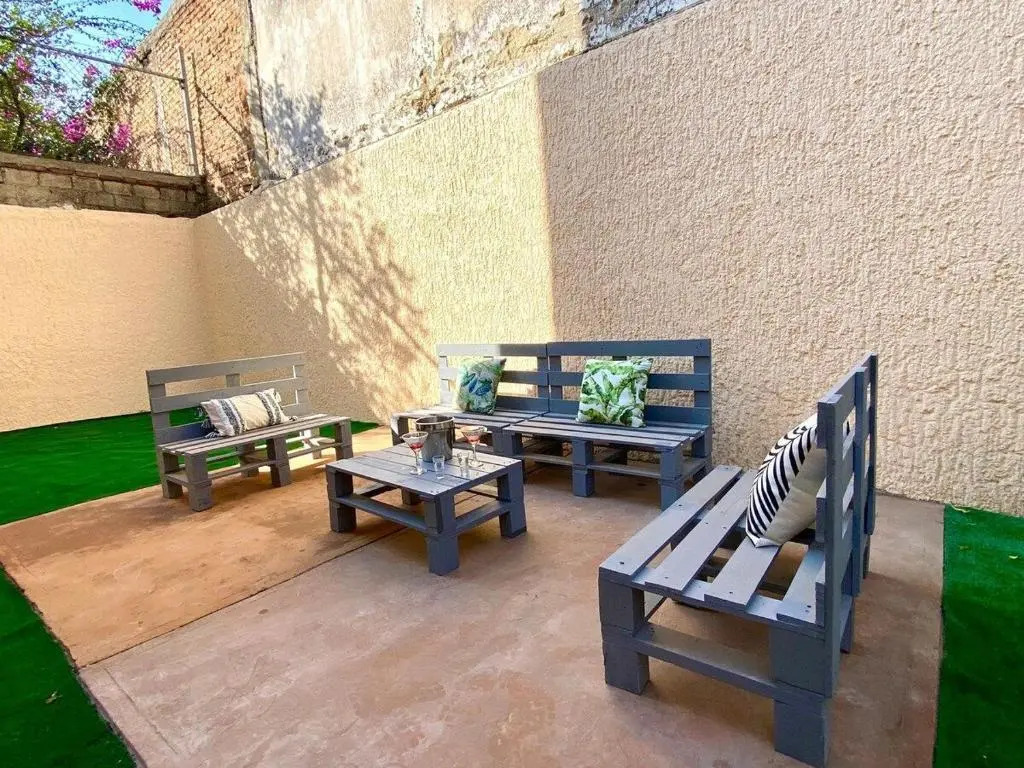 Planta Baja Enorme, Jardín, Parking, Hasta 11 Pax