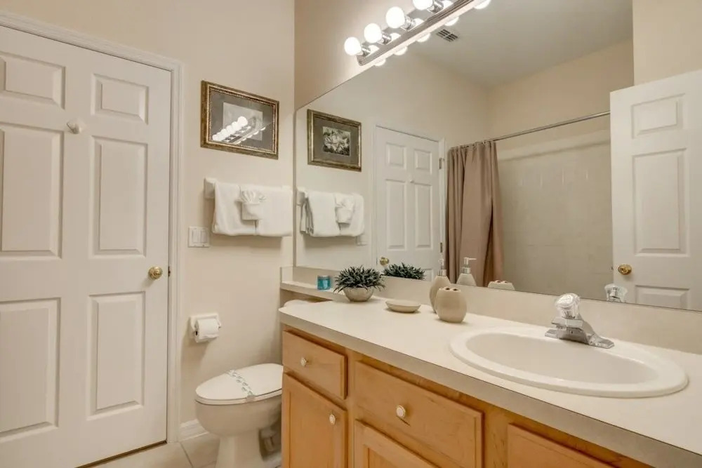 Affordable Gem Private Pool 8 Miles To Disney! 4 Bedroom Home