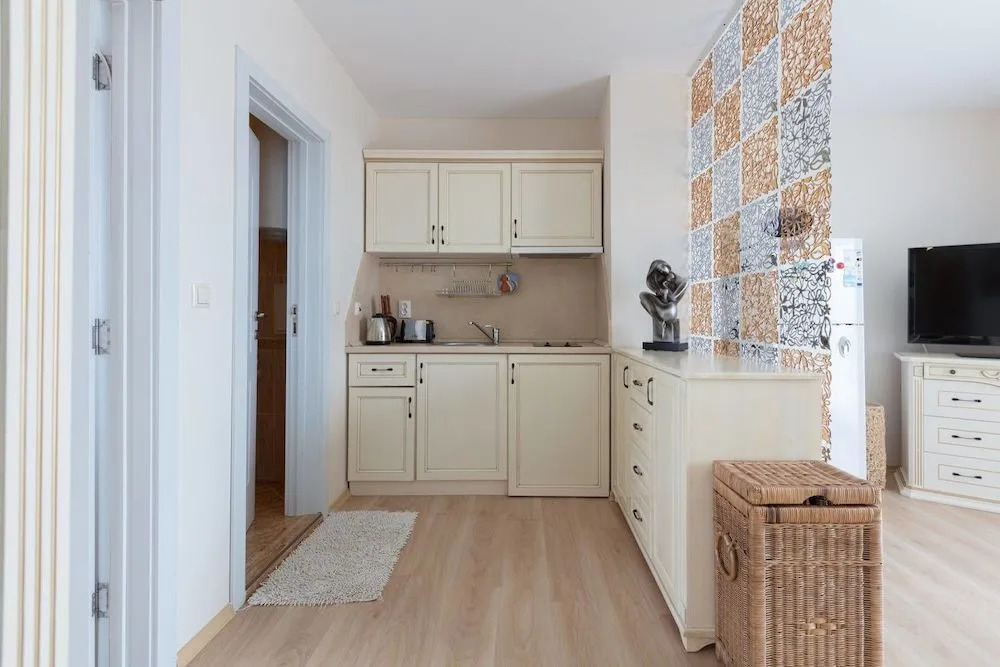 Two Bedroom Apartment with Large Balcony